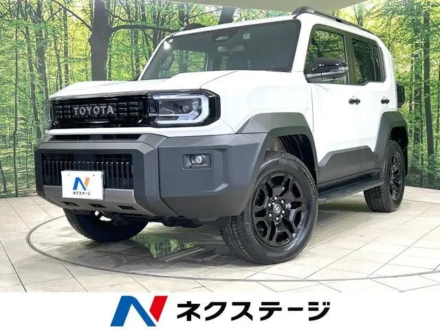 Toyota Land Cruiser FJ