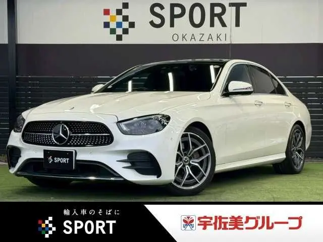 Mercedes-Benz E-Class fotoğraf 1
