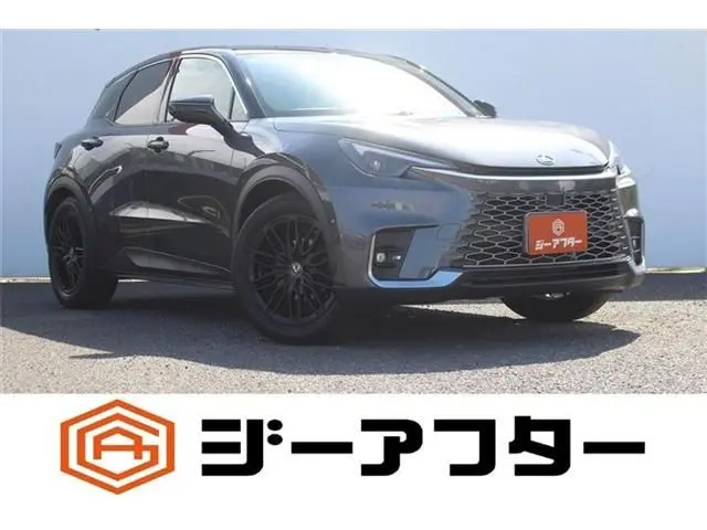 Lexus LBX