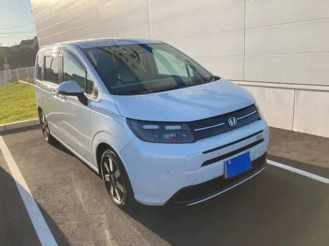 Honda Freed e:HEV