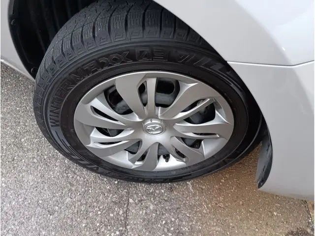 Mazda 2 fotoğraf 4