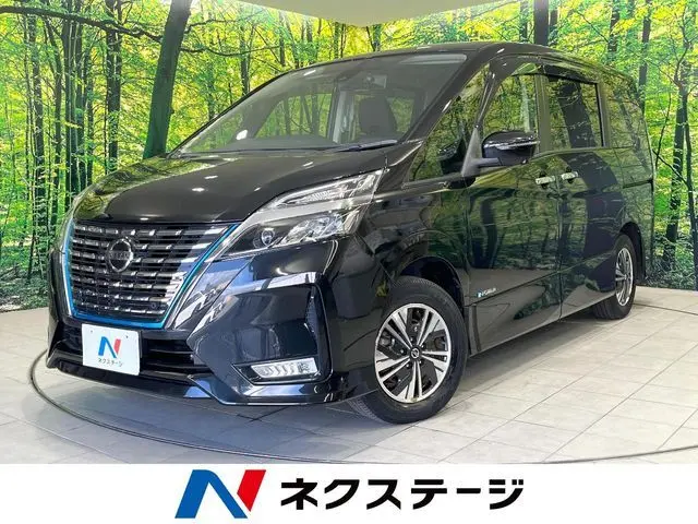 Nissan Serena fotoğraf 1