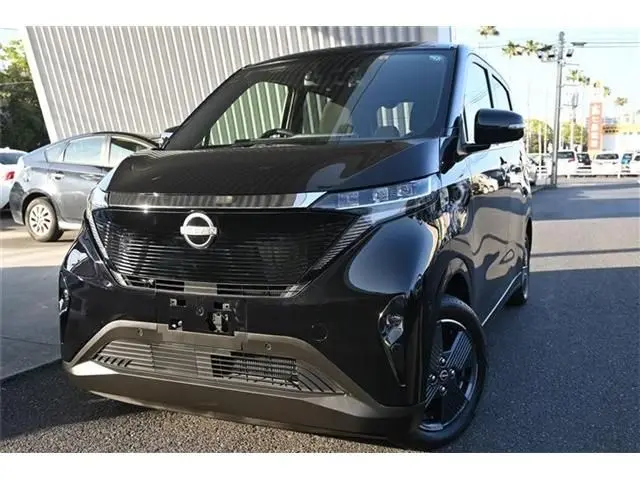 Nissan Sakura fotoğraf 1