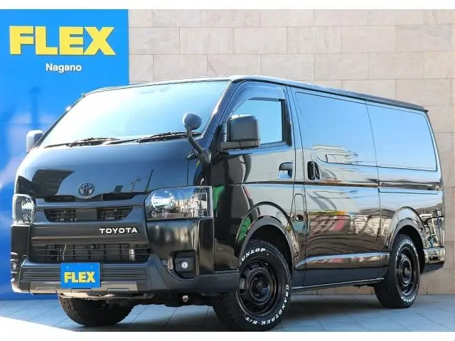 Toyota Hiace Van fotoğraf 1