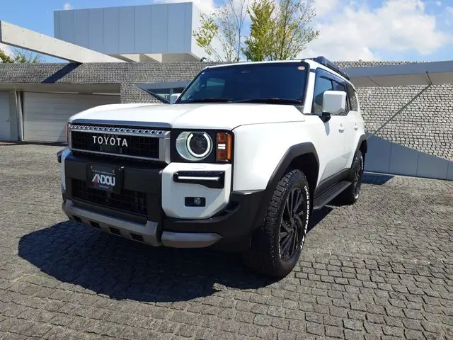 Toyota Land Cruiser 250