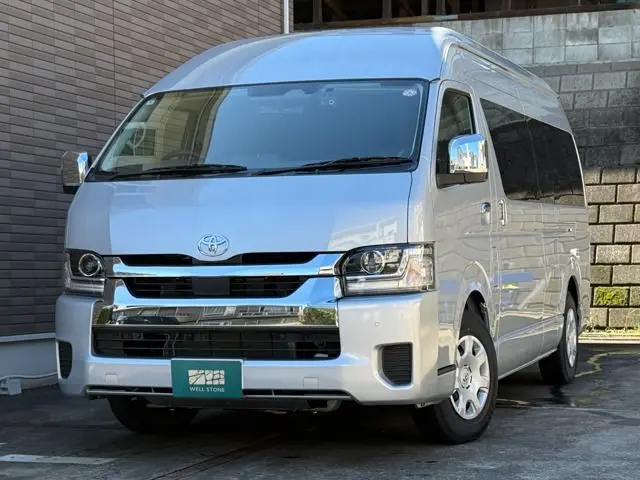 Toyota Hiace Wagon photo 1