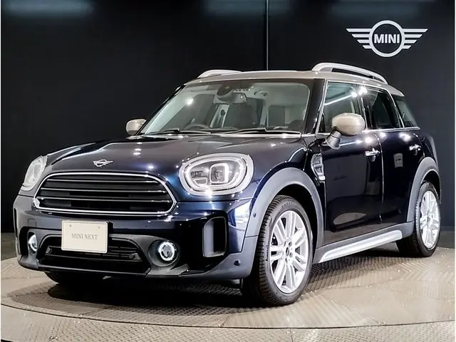 MINI Crossover