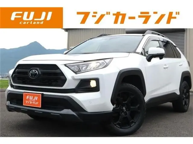 Toyota RAV4 fotoğraf 1