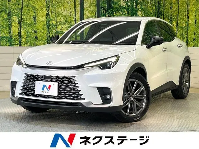 Lexus LBX
