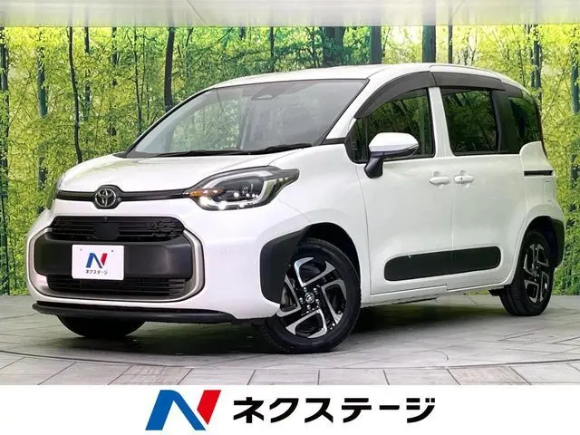 Toyota Sienta photo 1