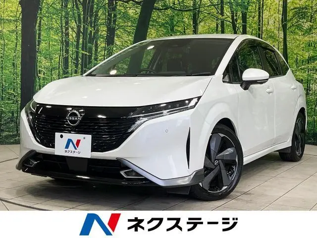 Nissan Aura