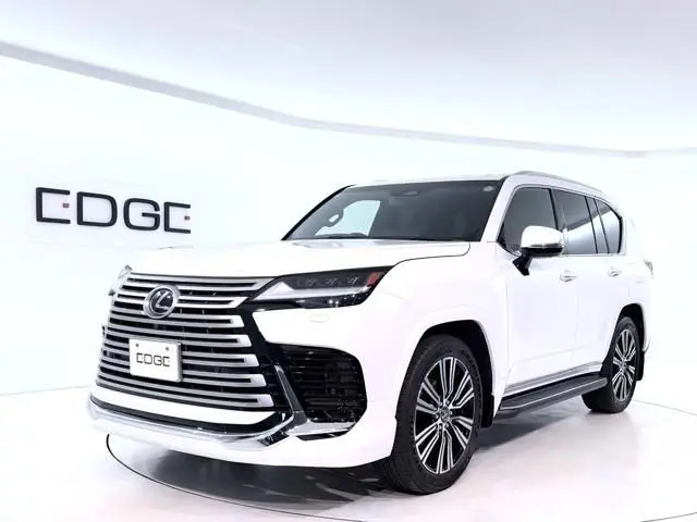 Lexus LX 700h