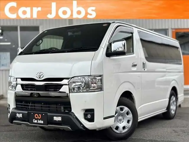 Toyota Hiace Van fotoğraf 1