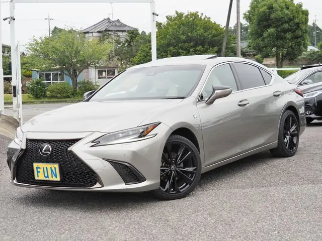 Lexus ES 300h