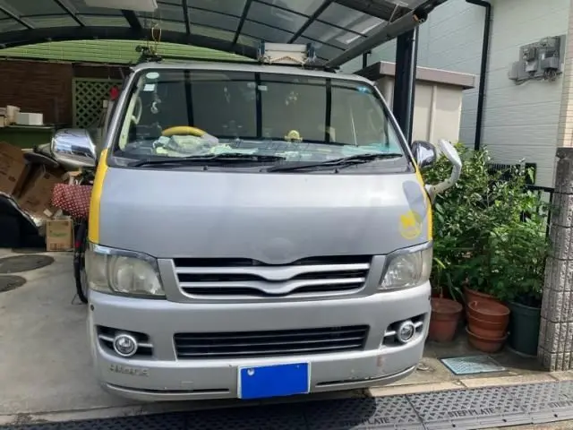Toyota Hiace Van