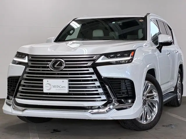 Lexus LX 600