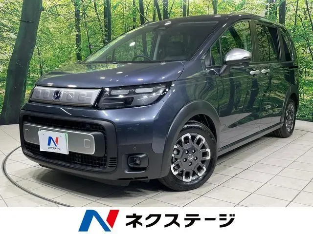 Honda Freed e:HEV