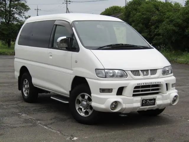 Mitsubishi Delica Space Gear