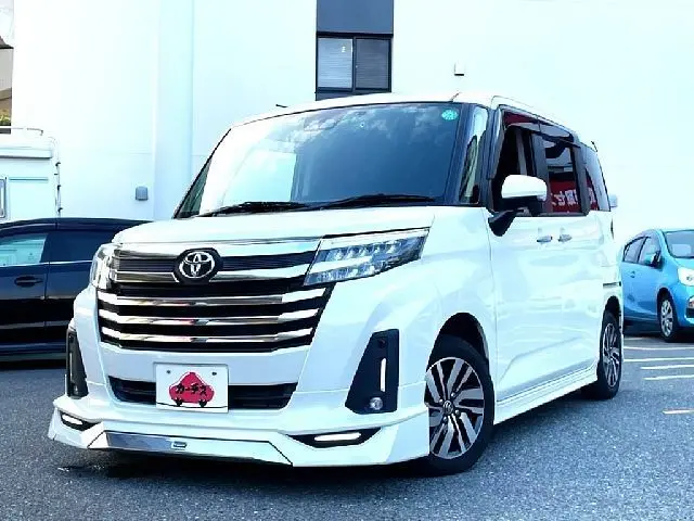Toyota Roomy fotoğraf 1