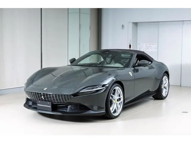 Ferrari Roma Spider