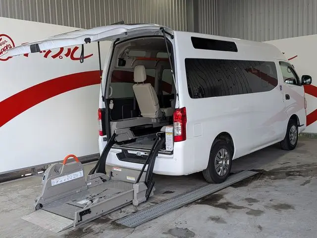 Nissan Caravan Van