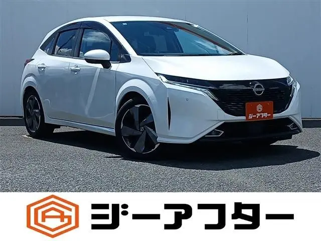 Nissan Aura fotoğraf 1