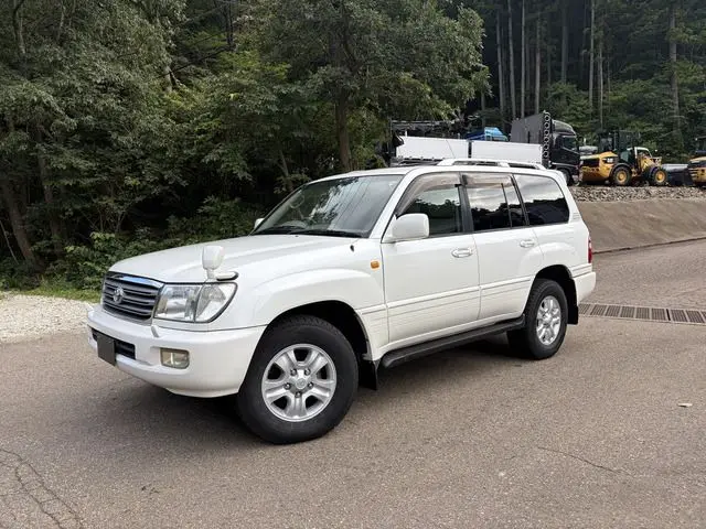 Toyota Land Cruiser Van