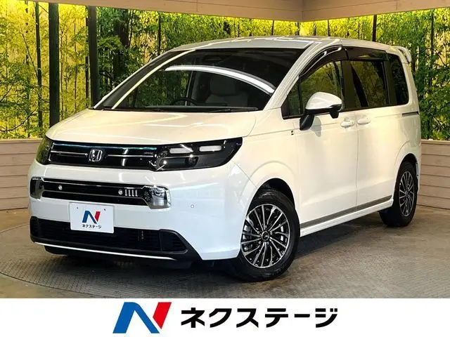Honda Freed e:HEV