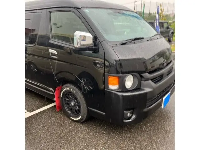 Toyota Hiace Wagon photo 1