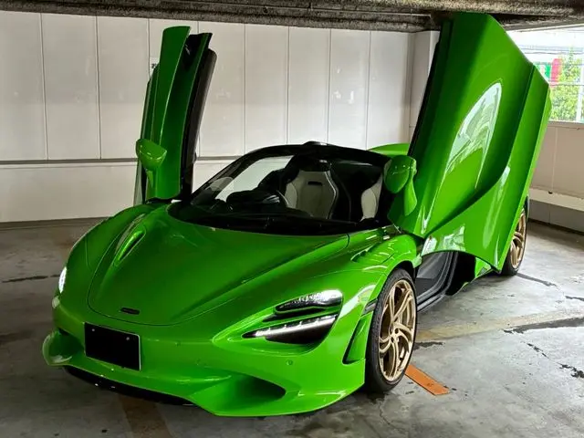 McLaren 750S Spider