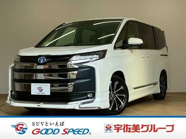 Toyota Noah fotoğraf 1