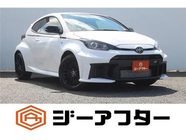 Toyota Yaris fotoğraf 1