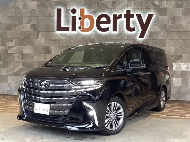 Toyota Alphard Hybrid photo 1