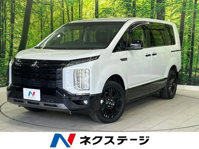 Mitsubishi Delica D:5
