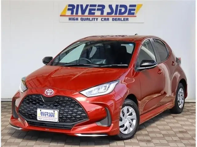 Toyota Yaris photo 1