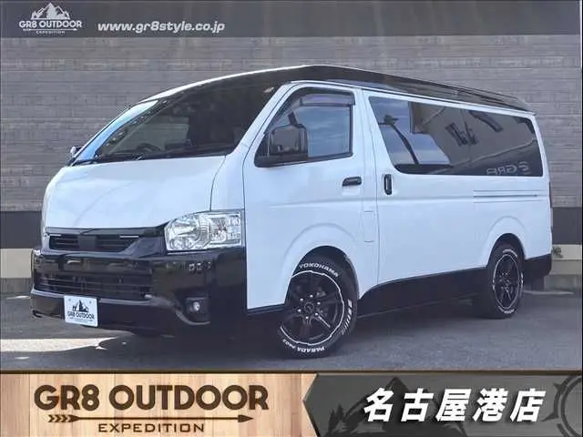Toyota Hiace Van fotoğraf 1